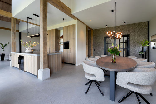 Stijlvolle woonboerderij in Hulten