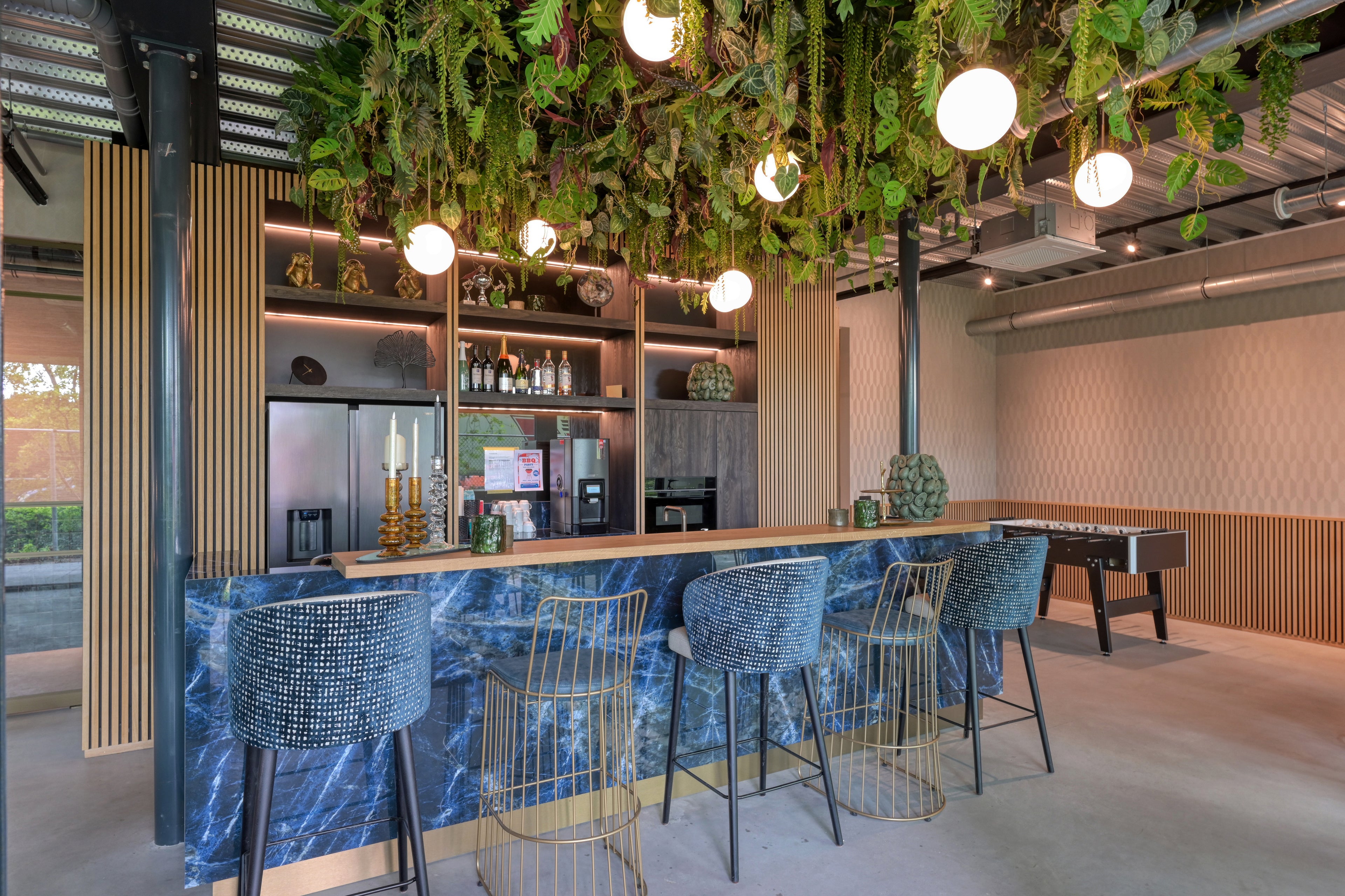 Eigentijds kantoor in Vlaardingen